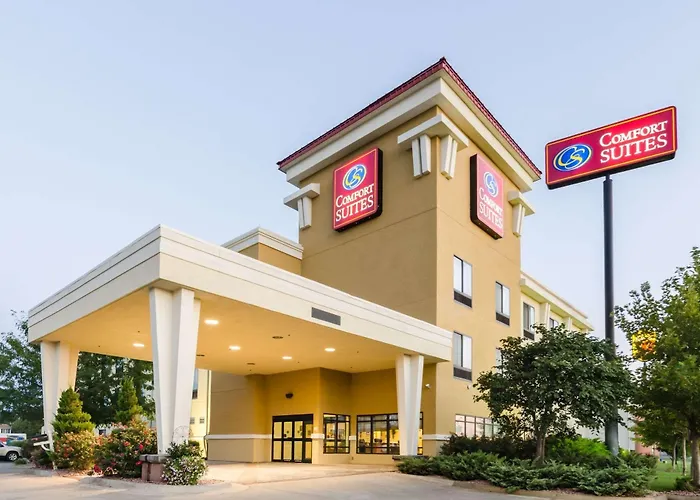 Comfort Suites Salina South