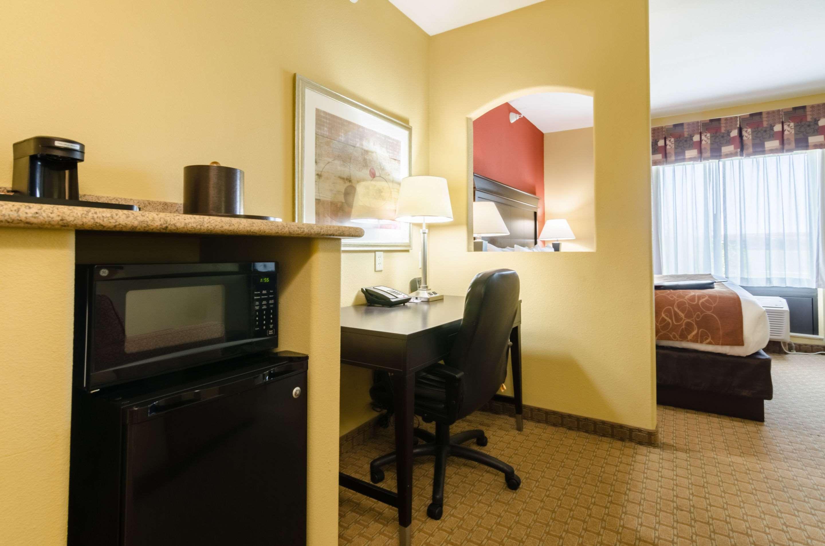 Comfort South Hotel Salina