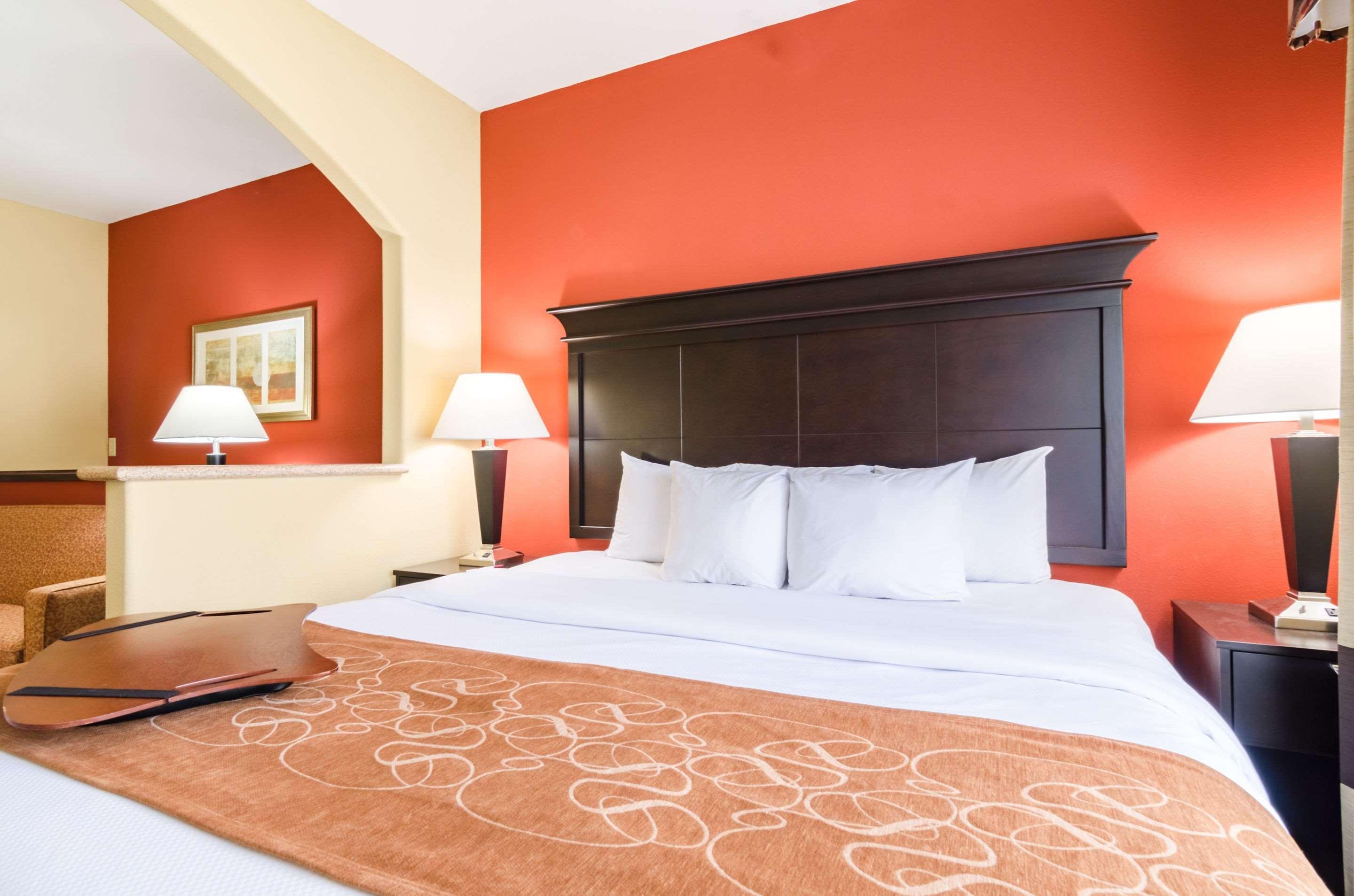 Hotel Comfort South 3*