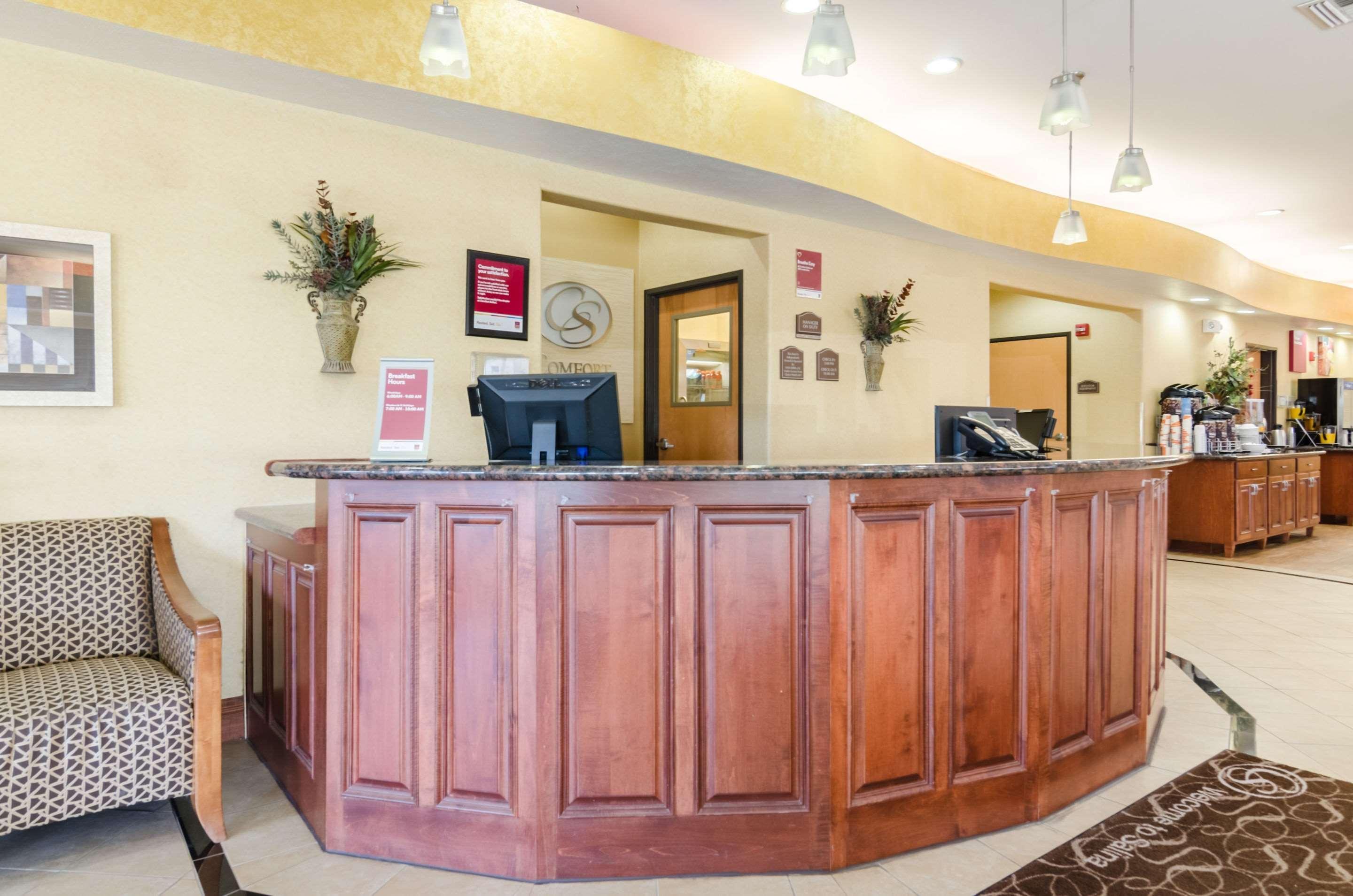 Hotel Comfort South Salina